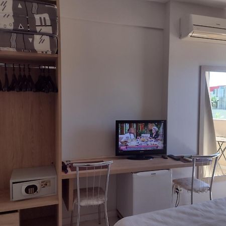 Aparthotel Golden Dolphin Express Caldas Novas Exteriér fotografie